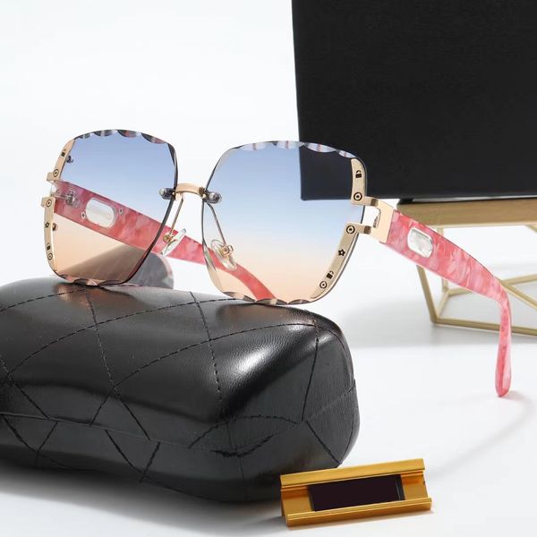 Gafas de sol de diseñador para mujer Gafas de sol de lujo para mujer Gafas de sol cuadradas Proceso de lente cortada Gafas de sol con lentes rosas sexys de moda para niñas Anteojos Gafas bonitas