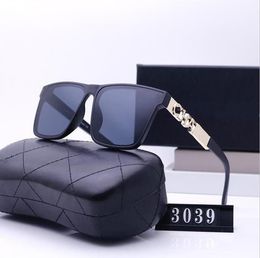 Gafas de sol de diseñador para mujeres Gafas de sol masculinas Men Moda Outdoor Classic Style Eyewear unisex Goggles absoluto oscuro mijia sendy style tonos