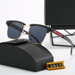 Lunettes de soleil designer pour femmes lunettes de soleil pour hommes lunettes de mode de mode d'extérieur uv400 lunettes de plage voyageant les nuances de soc