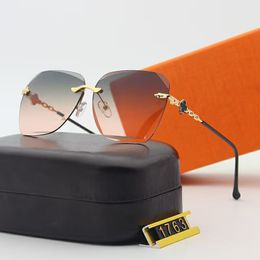Gafas de sol de diseñador para mujer Gafas de sol para hombre Moda para viajes al aire libre L 2023 Nuevas gafas de estilo clásico Retro Gafas unisex Conducción deportiva Estilo múltiple con caja