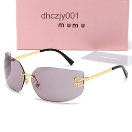 Designer zonnebril voor vrouwen oversized luxe heren mannenontwerpers miui lunette de soleil mui sun glazen optionele sonnenbrillen gafas sol met doos van 98