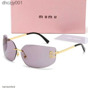 Lunettes de soleil designer pour femmes surdimensionnées de luxe pour hommes designers miui lunette de soleil mui verres de soleil en option sonnenbrillen gafas sol avec la boîte v12m