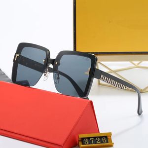 Gafas de sol de diseñador para mujeres también Cartas de marco Moda Tendencia Marca Sombrilla Espejo para hombres UV400 Gafas de sol de aviador 5 colores disponibles de alta calidad