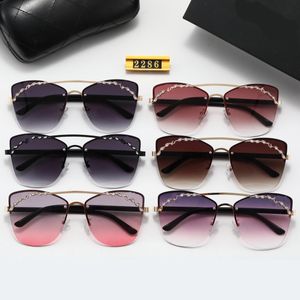 Lunettes de soleil de créateurs sans cadre coupe diamant ai lunettes lentilles marron mode net rouge même lunettes de gros vintage pour hommes et femmes avec étui