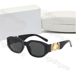 Lunettes de soleil de luxe pour hommes lunettes de soleil de créateur pour hommes femmes lunettes de lunette polarisées gafas de sol lunettes de soleil avec boîte petit cadre UV400 lunettes de soleil de mode pj008