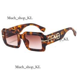 Lunettes de soleil de créateurs hommes et femmes Fendibags Lunettes de soleil LETTES TOP SUMPLASSES POUR FEMMES UNISEUX SUMPLASSES MAN LUXURIE Brand Fashion Fendisunglasses 218