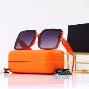 lunettes de soleil design hommes lunettes de soleil pour femmes femme plaque cyclone monture ultra-épaisse lentille UV400 d'une seule pièce cristal à quatre feuilles avec boîte orange étui bleu8598