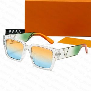 Lunettes de soleil de designer Hommes Lunettes de soleil pour femmes Grand cadre Lunettes de conduite Extérieur Sandbeach Résistant aux ultraviolets Hommes Lunettes de soleil polarisées Grossiste en verre