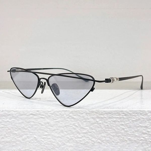 Gafas de sol de diseñador para hombre y para mujer, gafas de sol de metal con forma de ojo de gato, gafas de sol con espejo de metal, montura de triángulo invertido, patillas con logotipo estampado CH8255, gafas para conducir al aire libre