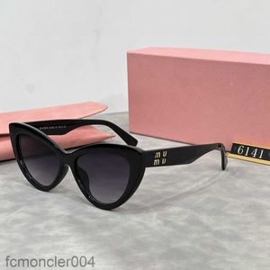 Designer zonnebril Mu Cat-eye voor dames Premium Letter Peplum Kwaliteit 4DSD