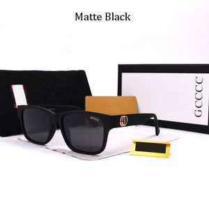 Designer zonnebrillen Outdoor zonnebrillen zonnebrillen voor dames Mode Klassieke heren zonnebrillen Meng kleuren voor zonnebrillen heren met doos
