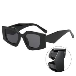 Gafas de sol de diseñador Lente Polaroid Gafas para hombres Goggle Goggle Senior Eyewear para mujeres Marco de anteojos marco de metal vintage con lunettes de leopardo lunettes gafas