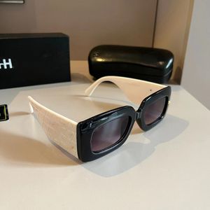 Designer zonnebrillen met vierkant frame, dames, klassieke zonnebril met groot frame, voor dames, trendy outdoor-brillen, tinten UV400, zwart en wit