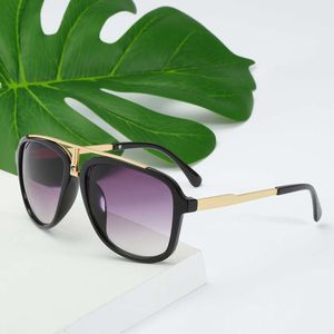 Designer Lunettes de soleil Série de lunettes de marque Trendy New 1004-S Trendy à la mode et les lunettes de soleil Shades Fashion Ultraviolet Protect Eyes Driving Outdoor