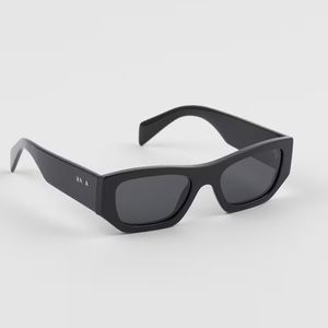 Lunettes de soleil design lunettes noires à la mode de haute qualité lunettes de conduite protection solaire anti-UV essentiels de plage pour les voyages et la prise de photos D0016