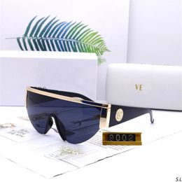 Gafas de sol de diseñador Gafas de mujer de calidad superior Popular Ve Medusa Tag Anteojos Nuevos con caja Hombres Gafas de sol polarizadas UV400