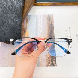 occhiali da sole firmati donna uomo occhiali da sole Luxury Fashion Classico Stile retrò sport all'aria aperta UV400 Guida Le lenti graduate di alta qualità possono essere personalizzate