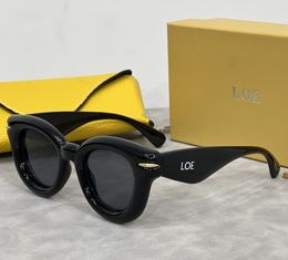 Lunettes de soleil design Femmes Hommes Lunettes de soleil Lunettes de mode Lunettes de soleil en plein air UV400 Lunettes de soleil classiques Lunettes rétro Lunettes unisexes Sports Conduite Style multiple Cadeau