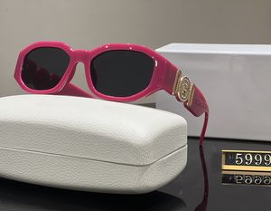 Gafas de sol de diseñador Mujeres Gafas de sol Fashion Outdoor UV400 Sports Travelling Sun Gastas Classic Retro Gafles Unisex Goggles Múltiples Tombras de estilo