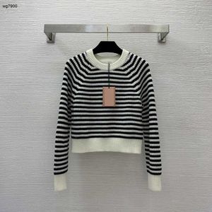 Pull de marque pour femmes, vêtements de marque pour femmes, hauts de printemps, mode, logo à rayures, manches longues, pull pour dames, janvier 06