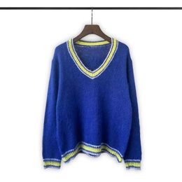Sweaters de diseñador Retro Cardigan Cardigan Sweats Sweater Carta de suéter Bordado de cuello redondo cómodo 2252