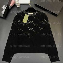 Suéteres de diseñador para mujer Prendas de punto Jumper Carta Estampado de diamantes Manga larga Cuello redondo Jersey Punto negro Top Sudadera informal Suéter de mujer