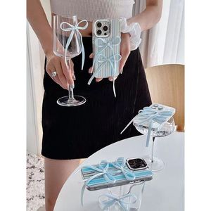 Designer Sweet Fashion Mirror Strap Butterfly Female pour iPhone 14 13 12 Pro 11 14 Coque souple anti-chute