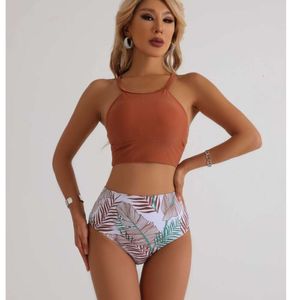 MAINEMENT DESSIGNEMENTS Femmes Bikini Set 2024 Bikini maillot de bain Femmes Sexy Couleur solide imprimé Split High Couent Couvrage du ventre Spring Hot Spring