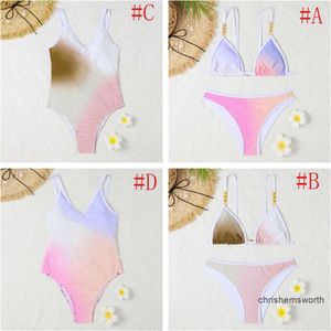 Designer Swimwear Letter Imprimé Bikinis Sets Fashion Vacation Beach One Piece Swimsuits Girls Bathing Cleit