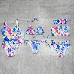 Designer Swimwear Dames Bikini Fashionable Split Style Beach Outfit Bandage Sexy Bathing Pak Gededed Bathings Suits