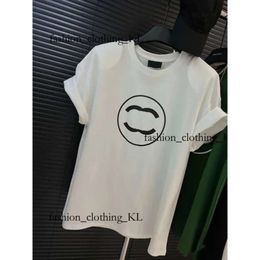 Designer T-shirt Advanced Version Femmes Chanells Shoir T-shirt France Vêtements tendance Couple Coton Coton Round Nou Men Chanells Sandal Top Tees 355