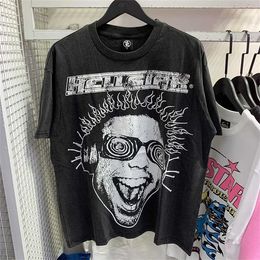 Designer T-shirt anime hellstar tee tissu shirts vêtements graphiques vêtements foil lâches street graffiti vintage hipste duusd