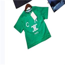 T-shirt de créateur lettre noire Shirtfashing Print Shirt à manches courtes marques de mode T-shirt de luxe garçons et filles sur les vêtements B12