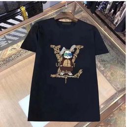 T-shirt de créateur T-shirt décontracté avec top à manches courtes à imprimé monogrammé pour les manches imprimées de luxe pour hommes
