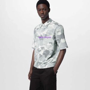 T-shirt de créateur chemise pour homme imprimé à manches courtes POLO chemise d'été T-shirt ample pour homme mélange de coton tissé dans une texture en nid d'abeille motif Mappamundi 633