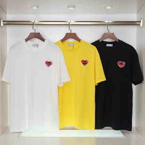 Designer T-shirt Summer Heart Shaped Broderie T-shirt Sports pour hommes et femmes Respirant Casual O Collier Top Couple Modèles 100% coton Hommes Fashion Top Taille asiatique S-2XL