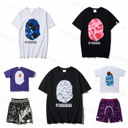 Camisetas de diseñador shorts pantanos cortos para mujeres grafic tees tops de manga corta de manga de verano cartera de hop hop graffiti estampado holgado rhude cau o5hv#