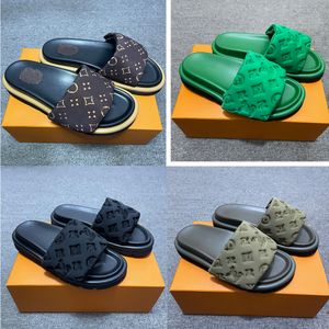 Diseñador Tasman zapatillas hombres mujeres zapatos piscina almohada sandalias parejas zapatillas hombres mujeres verano zapatos planos moda playa zapatillas diapositivas con caja 35-45