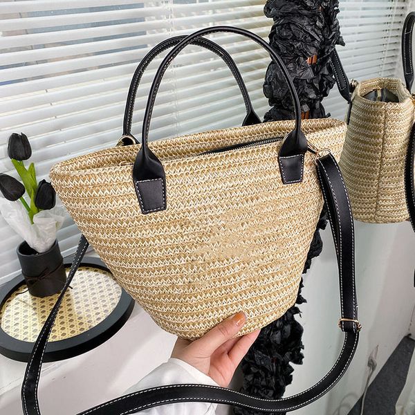 Diseñador TEEN TRIOMPHE Bolso de paja tejido Clásico Mujeres Messenger Crossbody Bolsos Luxury Girls Beach Purse Bolso de hombro Vintage Rattan Summer tote