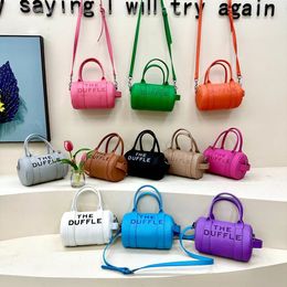 Diseñador The Duffle Bag Fashion Fashion Bag Bagbody Bagly Bag Mini Shoulder Fashion Cuero para mujeres Mini Classic New Four Seasons Multicolor High Quality