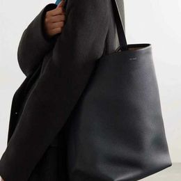 Diseñador The Row Leather Bag Bag Bag Bag Bag Minimalista Hombro Panal de mujer Bag2023