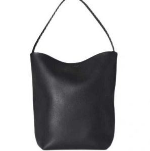 Designer The Row sac fourre-tout en cuir grande capacité n / s Park Tote Bag épaule seau minimaliste Sac pour femme de haute qualité Mode européenne et américaine Style simple