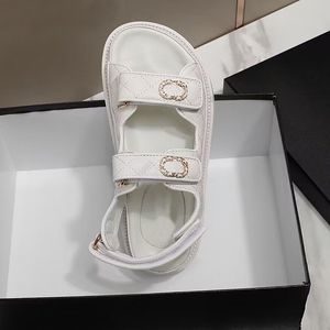 zapatos de diseñador sandalia de playa de verano Parte inferior gruesa Sandalias deportivas Zapatillas de deporte moda Cuero Casual mujer ZAPATOS terciopelo Carta Plataforma zapato de dama Tamaño grande 35-42 Con caja