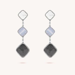 Diseñador Tres pendientes de trébol de cuatro hojas Plata 925 Pendientes clásicos de moda Fritillaria ágata perla carbono Pendientes de diamantes San Valentín de la madre