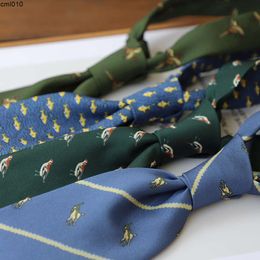 Corbata de diseñador floral hecha en casa de 9 cm impresa en estilo antiguo Lazo ancho versátil para hombres y mujeres Versión informal coreana {categoría}