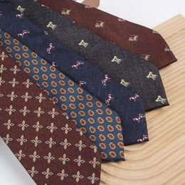 Corbata de diseñador para hombre, patrón de café rojo oscuro británico, 8cm, vestido profesional de negocios, informal, raya azul, boda, L05d