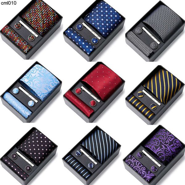 Cravate de créateur pour hommes, costume, boîte-cadeau d'affaires solide, boutons de manchette pour serviette de poche {catégorie}