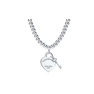 Diseñador Tiffanies Classic S Sterling Sier Heart Key Gold Diamond Cabello de diamante Popular Amor Collar Coloque T6GF