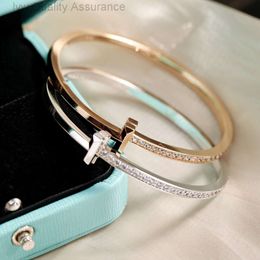 Ontwerper Tiffanybracelet hart armband luxe sieraden vrouw armband sterling zilver tfamilie semi diamantarmband cnc seiko t1 enkele rij diamant