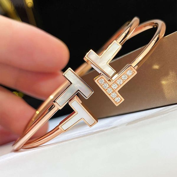 Designer Tiffanybracelet Heart Bracelet Luxury Bijoux Femme Femme haute édition T Fin Home Double Bracelet Femmes 18K Gold plaqué complet Diamond 2024